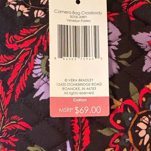 NWT, Vera Bradley Quilted Camera Bag Crossbody, Venetian Paisley Pattern - Picture 3 of 5